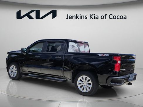 Used 2022 Chevrolet Silverado 1500 Custom AWD/4WD image 8