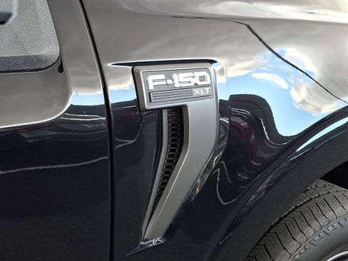 Used 2023 Ford F150 XLT w/ Equipment Group 302A High image 32