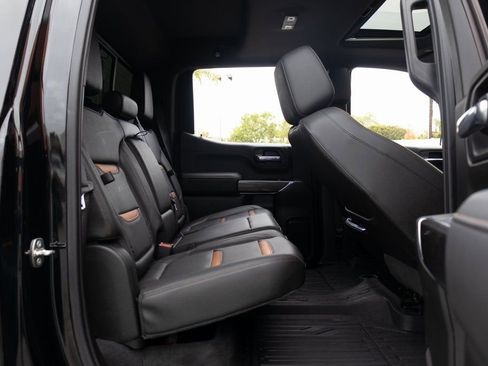 Used 2019 GMC Sierra 1500 AT4 w/ AT4 Premium Package AWD/4WD image 24
