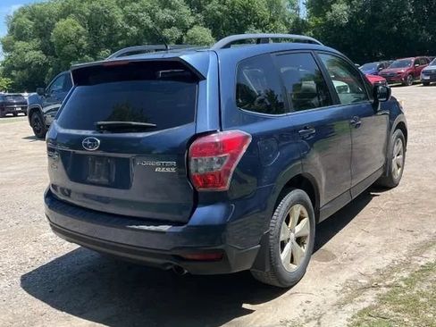 Used 2014 Subaru Forester 2.5i Limited AWD/4WD image 8