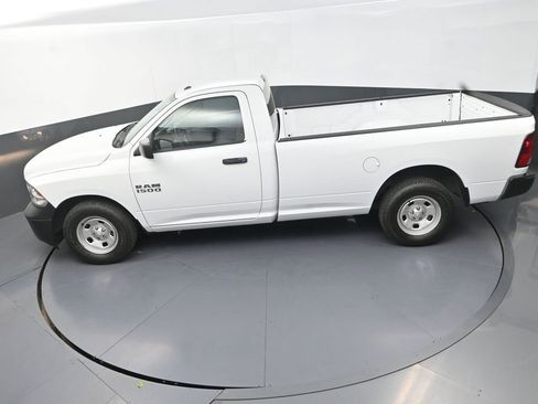 Used 2018 RAM 1500 Express RWD image 18