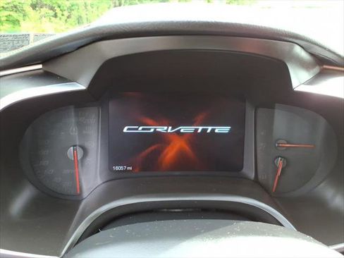 Used 2016 Chevrolet Corvette Z06 RWD image 22