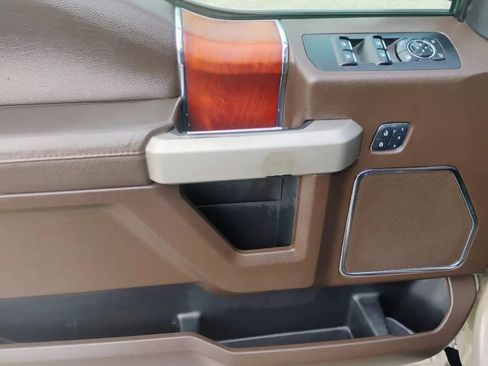 Used 2018 Ford F150 King Ranch w/ Equipment Group 601A Luxury image 26