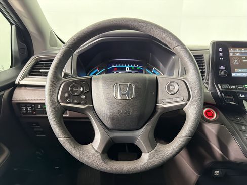 Used 2020 Honda Odyssey EX image 16