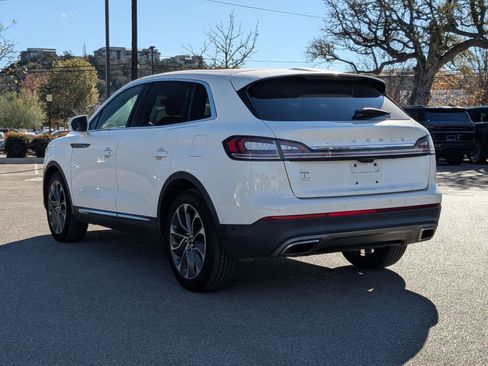 Used 2022 Lincoln Nautilus Reserve w/ Equipment Group 201A image 5