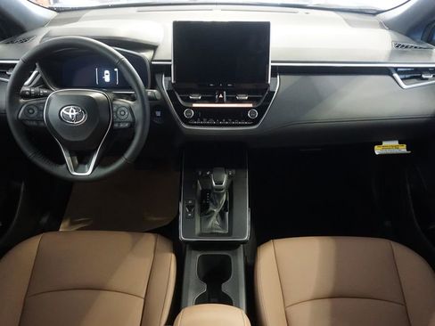 New 2026 Toyota Corolla Cross XLE image 29