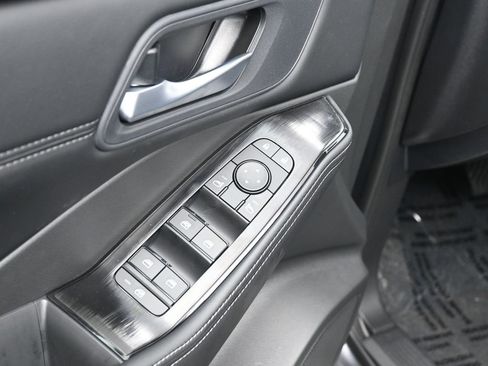 New 2026 Nissan Rogue SV image 17