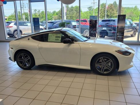 New 2026 Nissan Z Sport w/ Floor Mat Package RWD image 24