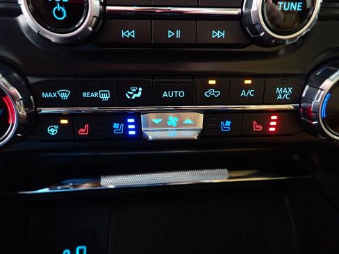 Used 2022 Ford F150 Platinum w/ Equipment Group 701A High AWD/4WD image 7