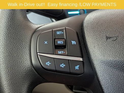 Used 2022 Ford Escape SE FWD image 23