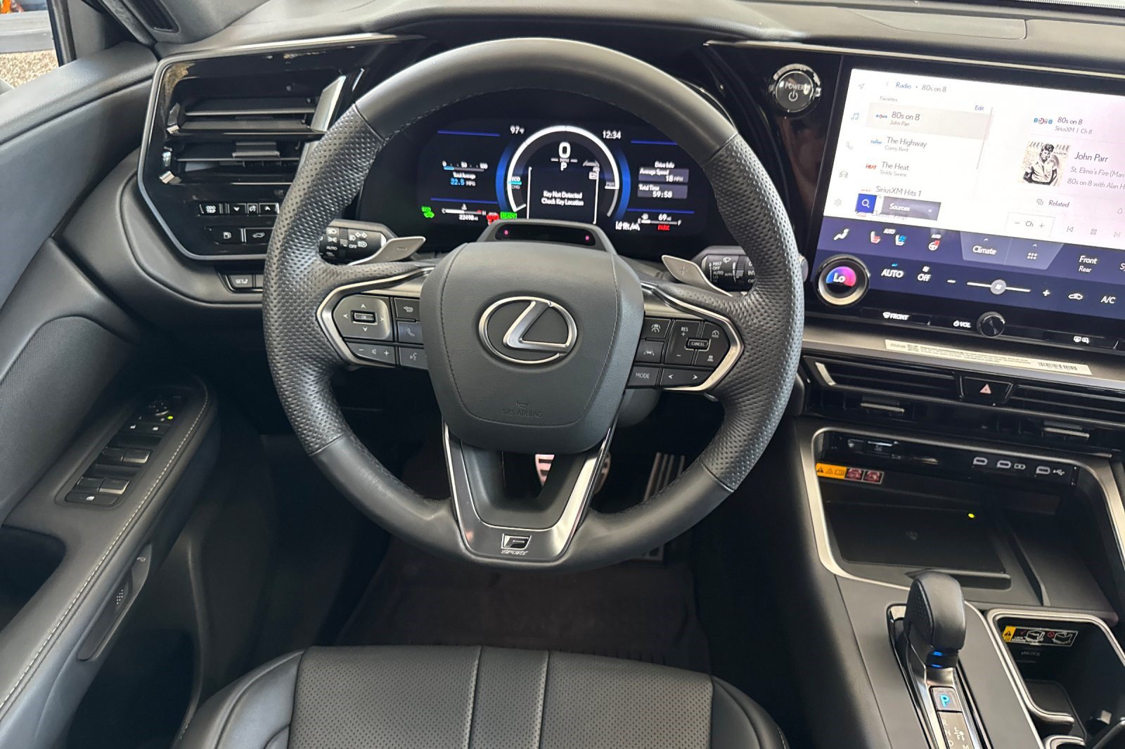Used 2025 Lexus TX 500h AWD w/ Technology Package image 18