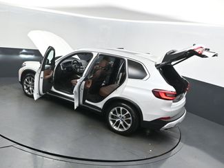 Certified 2022 BMW X5 xDrive45e w/ Premium Package video 2