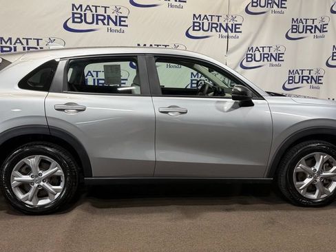 Used 2024 Honda HR-V LX image 23