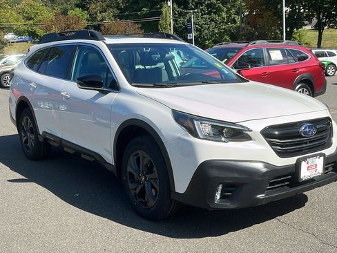 Certified 2022 Subaru Outback Onyx Edition XT image 2
