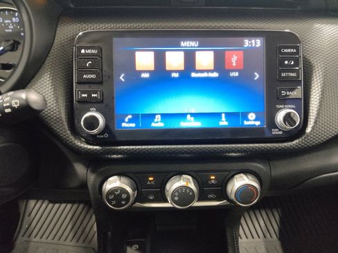 Used 2023 Nissan Kicks SV FWD image 25