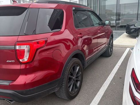 Used 2019 Ford Explorer XLT w/ Equipment Group 202A image 16