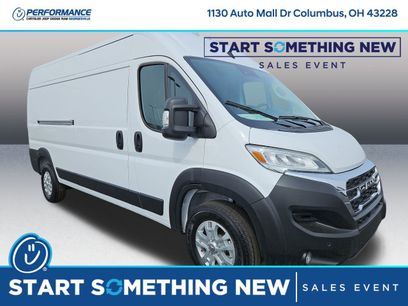 New 2025 RAM ProMaster 2500 w/ Quick Order Package 22G SLT