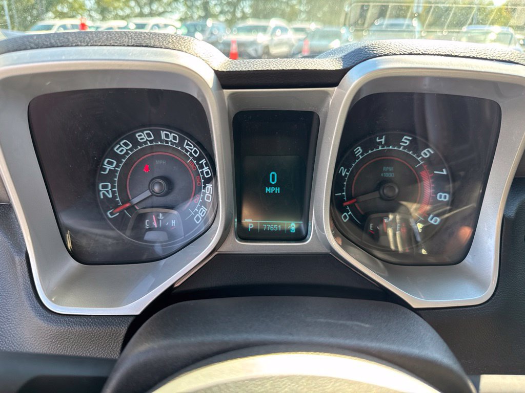 Used 2010 Chevrolet Camaro SS RWD image 24