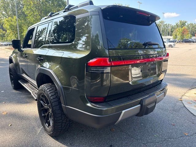 Used 2024 Lexus GX 550 AWD/4WD image 15