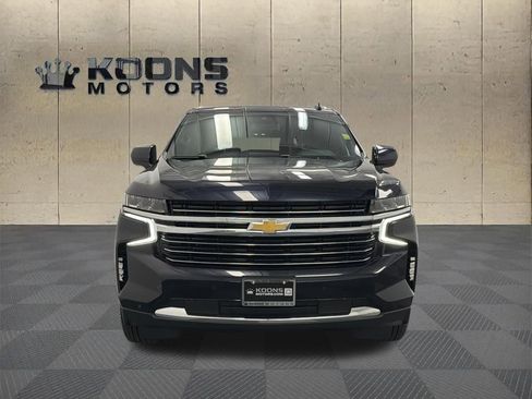 Used 2024 Chevrolet Suburban LT AWD/4WD image 3