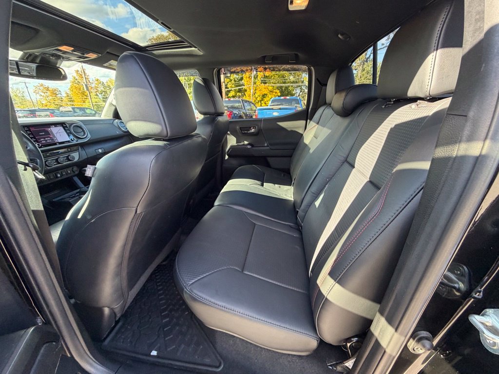 Used 2021 Toyota Tacoma TRD Pro AWD/4WD image 45