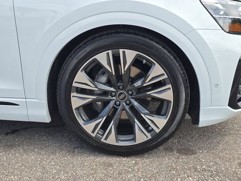 New 2025 Audi Q8 Prestige image 34