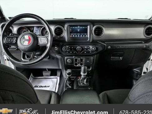Used 2023 Jeep Wrangler Unlimited Sport AWD/4WD image 17