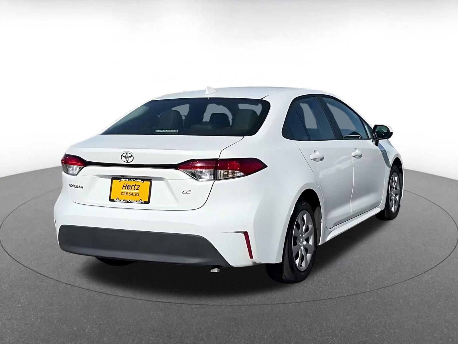 Used 2025 Toyota Corolla LE FWD image 13