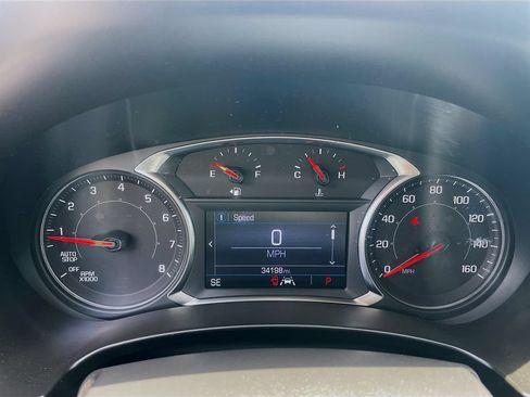 Used 2023 GMC Terrain SLE w/ Driver Convenience Package FWD image 15