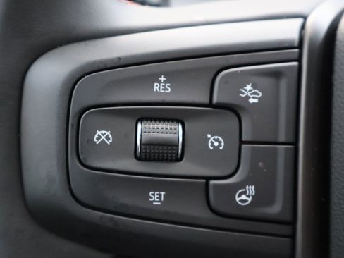 New 2026 GMC Sierra 1500 AT4X w/ LPO, Black Badging Package image 18