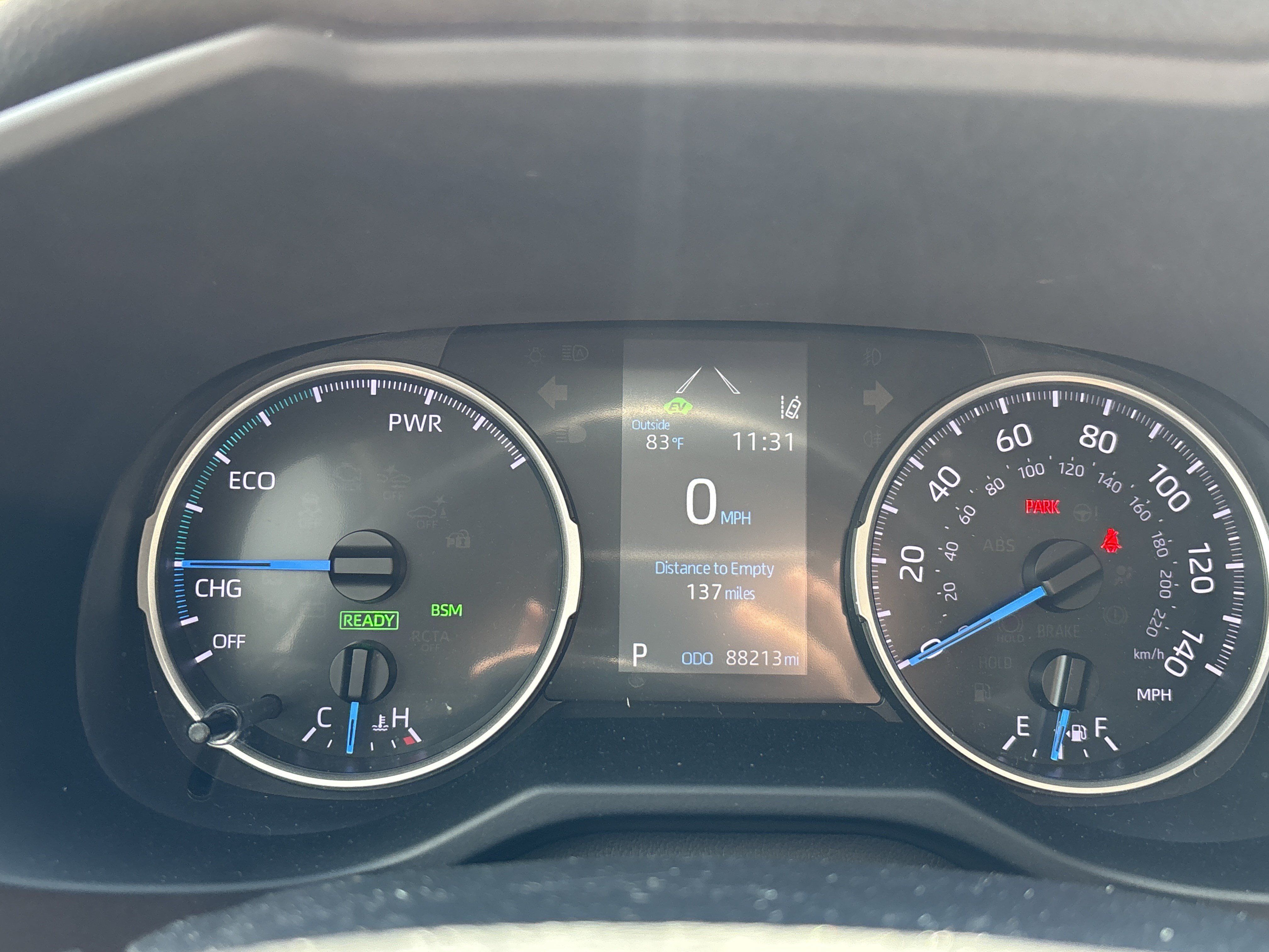Used 2021 Toyota RAV4 XLE AWD/4WD image 19