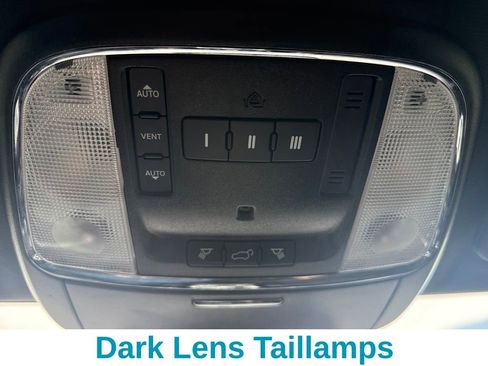 Used 2020 Jeep Grand Cherokee Altitude image 23