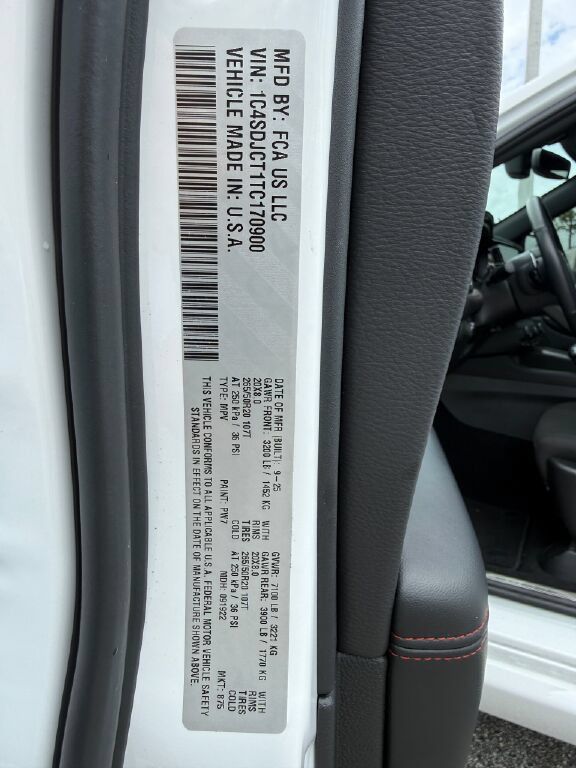 Used 2026 Dodge Durango GT w/ Blacktop Package AWD/4WD image 37