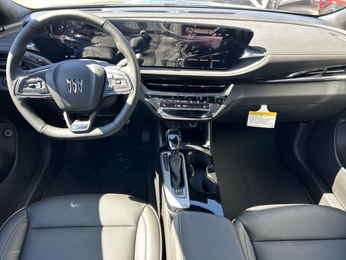 New 2026 Buick Envista Avenir image 14