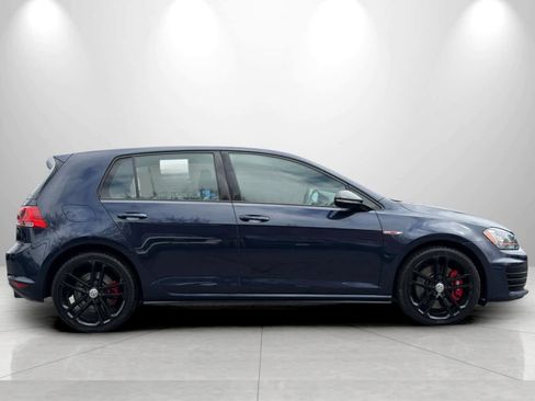 Used 2017 Volkswagen GTI Sport image 8