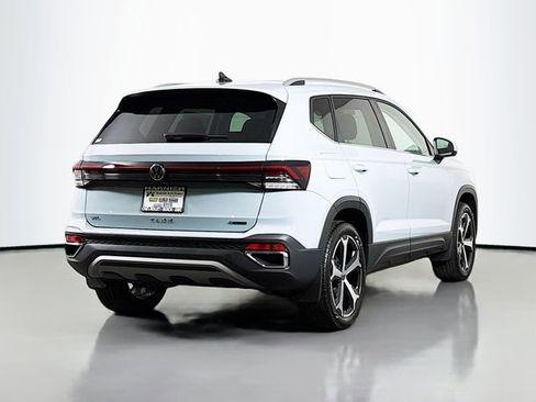 New 2026 Volkswagen Taos SEL AWD/4WD image 7