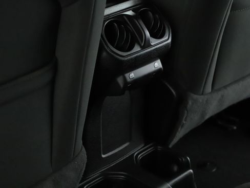 Used 2020 Jeep Wrangler Unlimited Sport S image 6