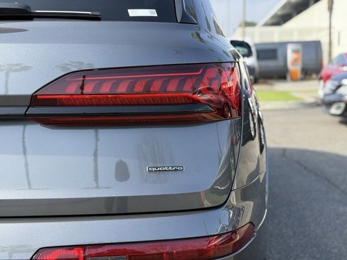 Used 2024 Audi Q7 2.0T Premium Plus image 7