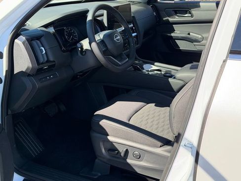 New 2026 Nissan Pathfinder SV AWD/4WD image 11