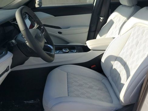 New 2026 Jeep Cherokee Overland image 21