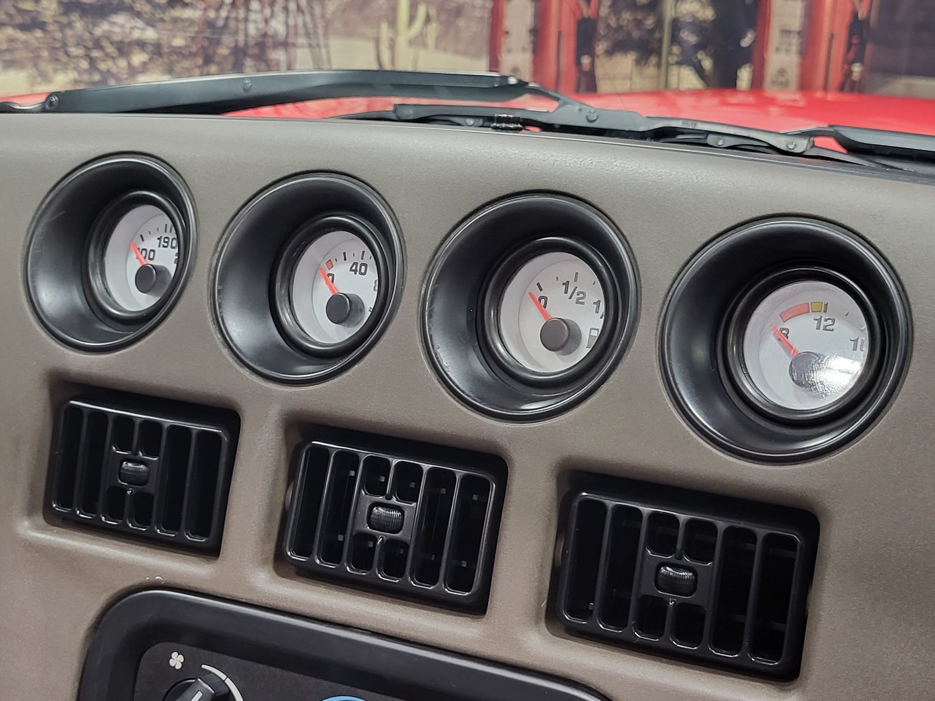 Used 1994 Dodge Viper RT/10 RWD image 17