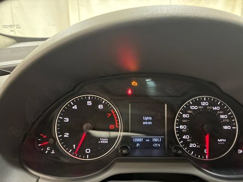 Used 2011 Audi Q5 3.2 Premium Plus AWD/4WD image 12