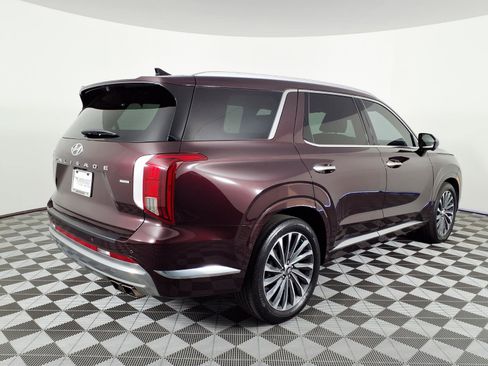 Used 2024 Hyundai Palisade Calligraphy AWD/4WD image 4