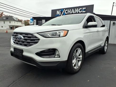 Used 2019 Ford Edge SEL w/ Equipment Group 201A image 7