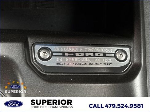 Used 2023 Ford Bronco Everglades image 39