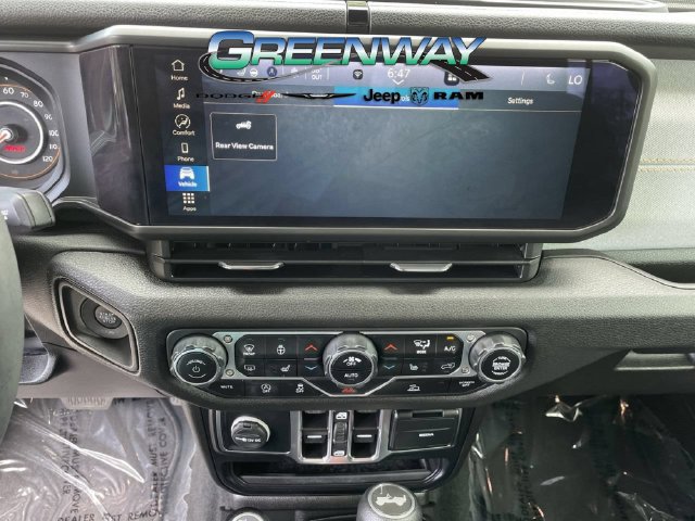 Used 2024 Jeep Wrangler Unlimited Sport AWD/4WD image 21