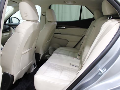 Used 2023 Buick Envision Avenir image 28