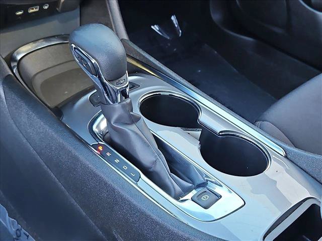 Used 2024 Chevrolet Malibu LT FWD image 12