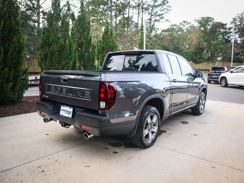 Certified 2024 Honda Ridgeline RTL image 10