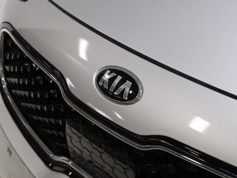 Used 2017 Kia Sportage EX w/ EX Technology Package AWD/4WD image 12